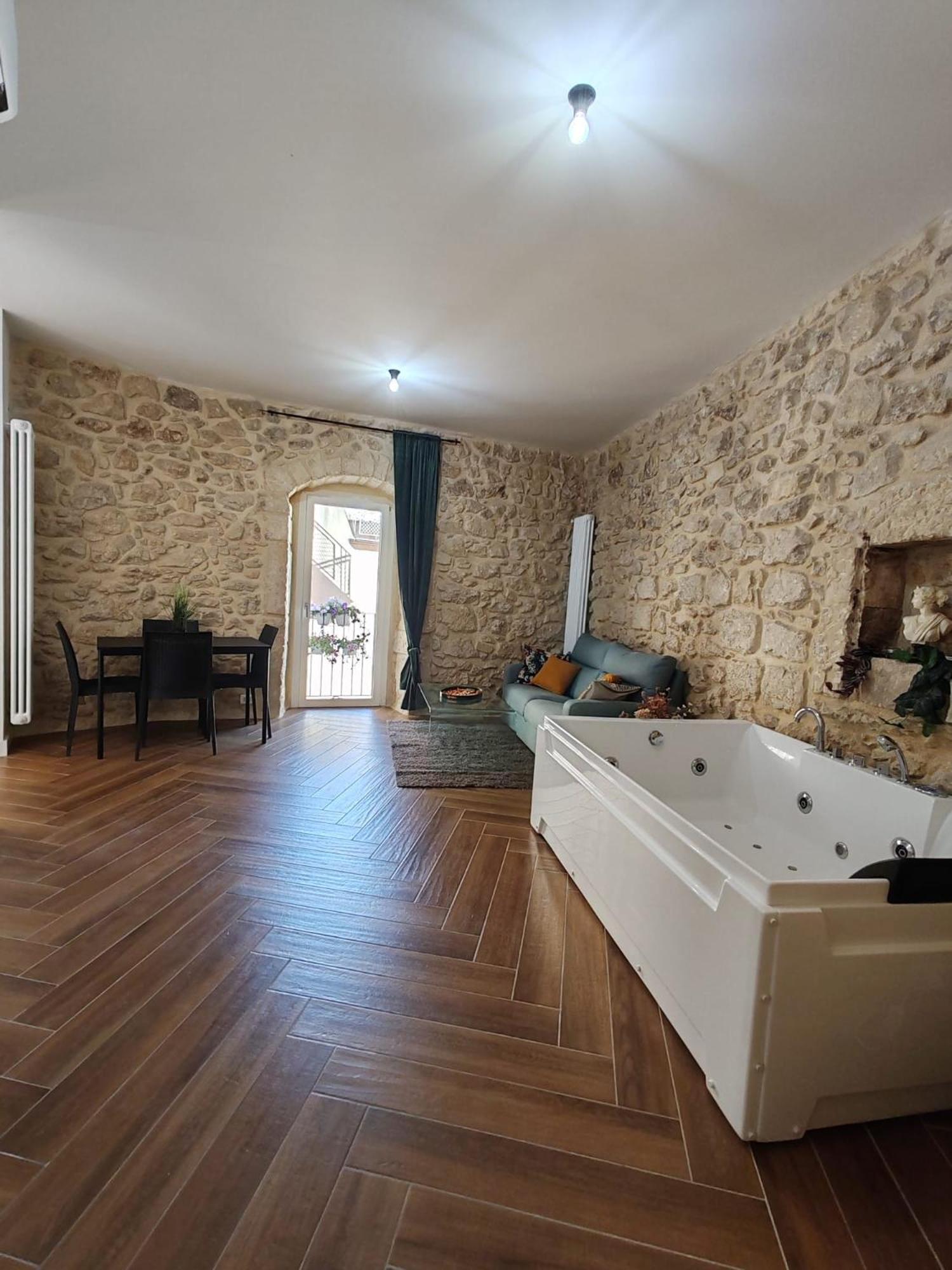 Appartamento Casa Maraura Ragusa Esterno foto